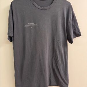 Vuori Charcoal Short Sleeve Men's Tee